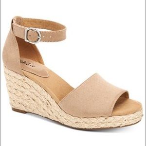 Style & Co Seleeney Wedge Sandals